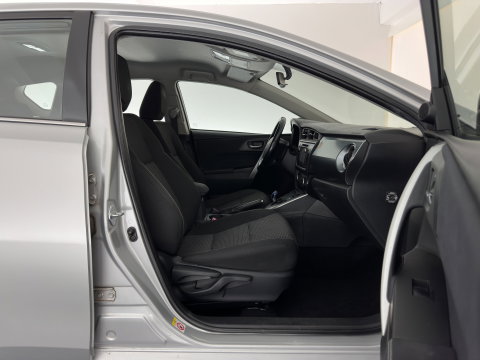 Toyota Auris 1.8 Hybrid Aspiration Aut. *CAMERA | KEYLESS | ECC | CRUISE | 17''ALU*