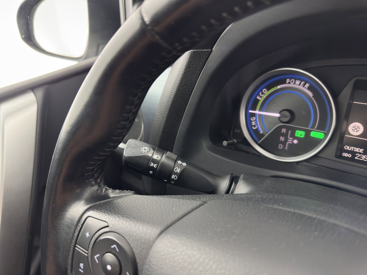 Toyota Auris 1.8 Hybrid Aspiration Aut. *CAMERA | KEYLESS | ECC | CRUISE | 17''ALU*