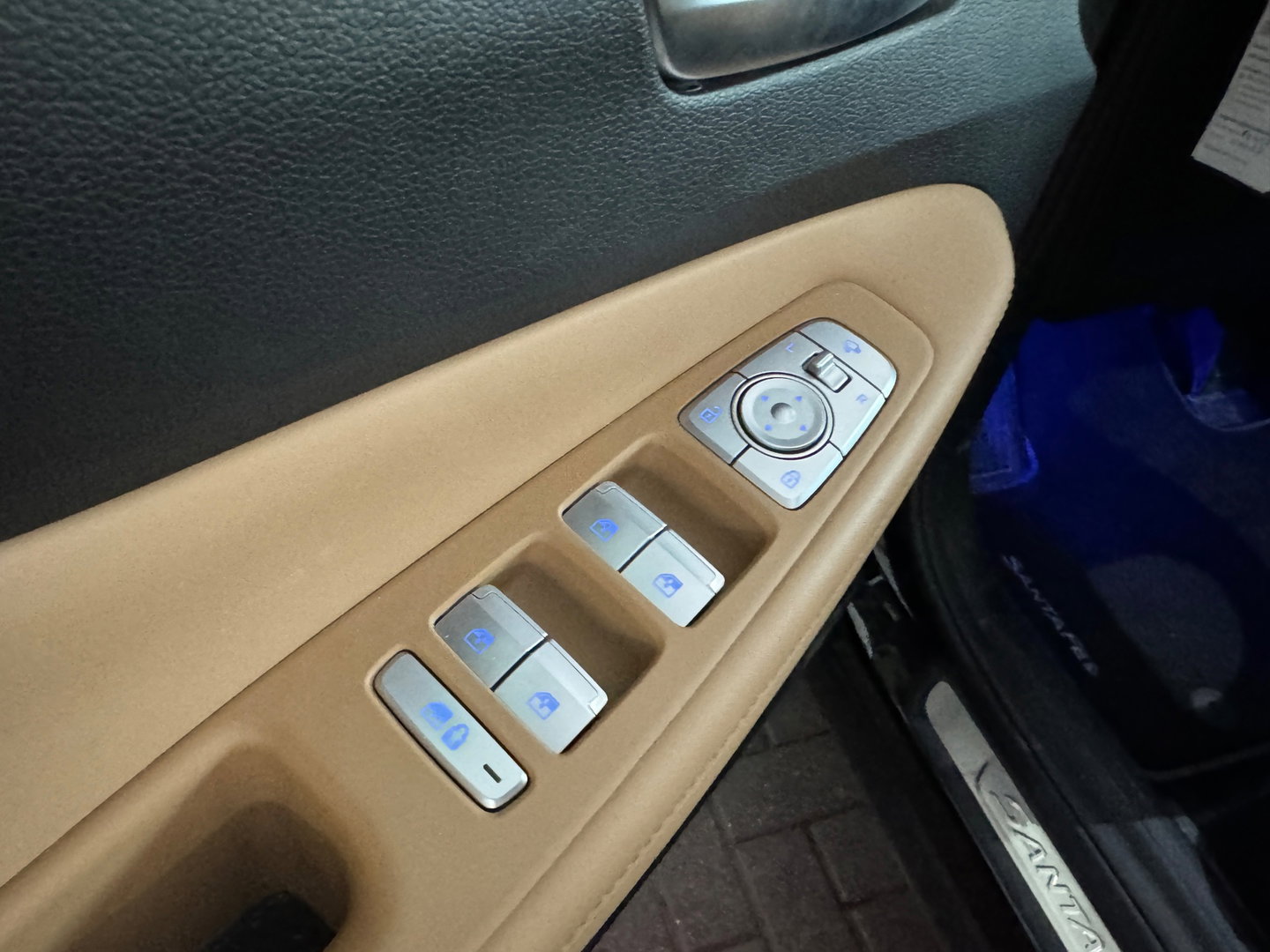 Hyundai Santa Fe 1.6 T-GDI PHEV Premium Plus Sky 7p. Pano|Dodehoek|Keyless|Stoelventilatie