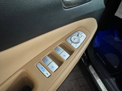 Hyundai Santa Fe 1.6 T-GDI PHEV Premium Plus Sky 7p. Pano|Dodehoek|Keyless|Stoelventilatie