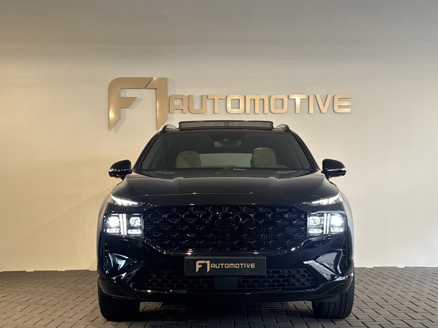 Hyundai Santa Fe 1.6 T-GDI PHEV Premium Plus Sky 7p. Pano|Dodehoek|Keyless|Stoelventilatie