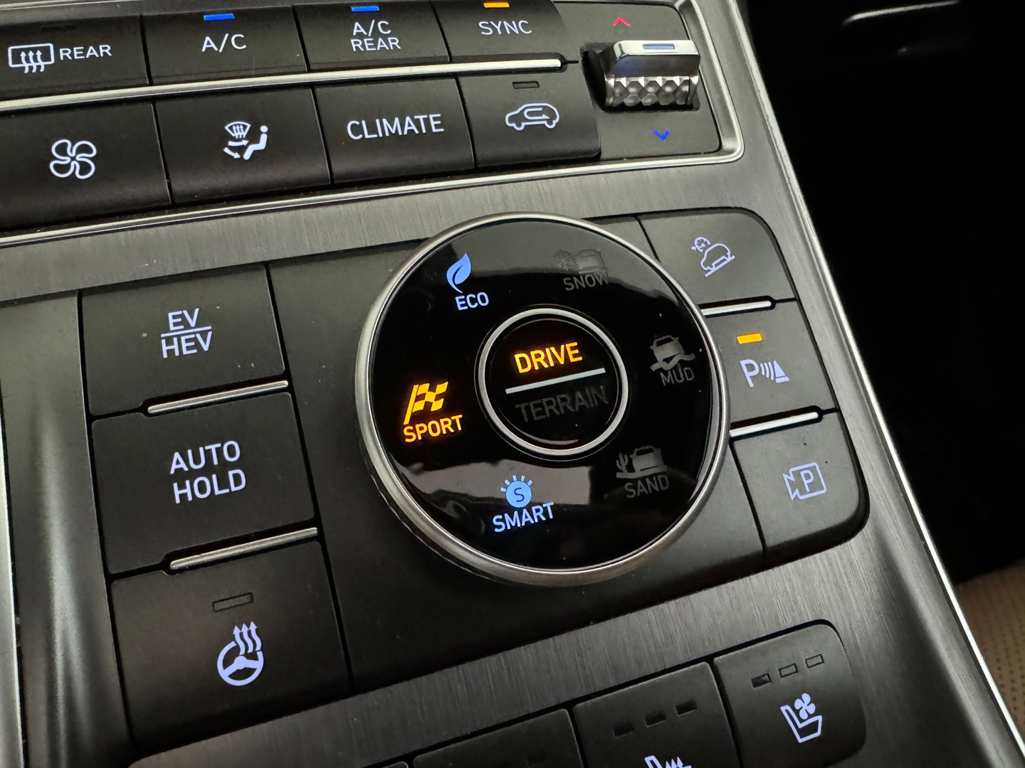 Hyundai Santa Fe 1.6 T-GDI PHEV Premium Plus Sky 7p. Pano|Dodehoek|Keyless|Stoelventilatie