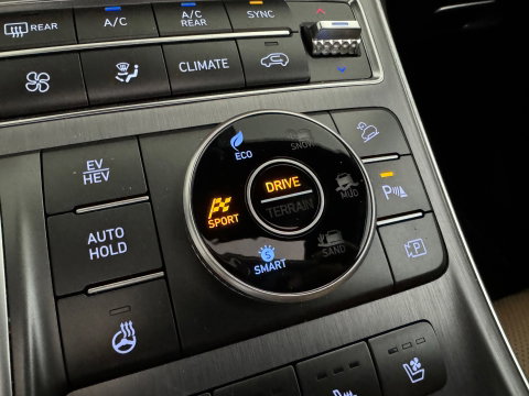 Hyundai Santa Fe 1.6 T-GDI PHEV Premium Plus Sky 7p. Pano|Dodehoek|Keyless|Stoelventilatie