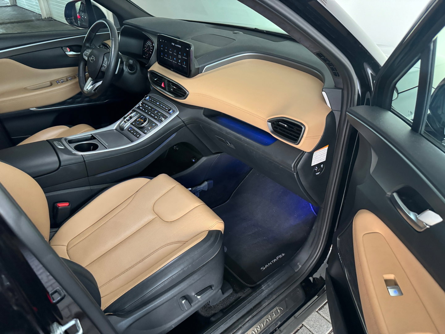 Hyundai Santa Fe 1.6 T-GDI PHEV Premium Plus Sky 7p. Pano|Dodehoek|Keyless|Stoelventilatie