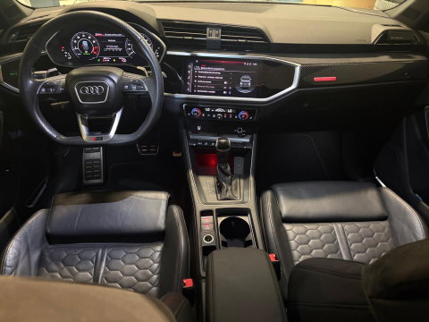 Audi RSQ3 Sportback 2.5 TFSI Quattro Pano|B&O|Keyless|Sfeer