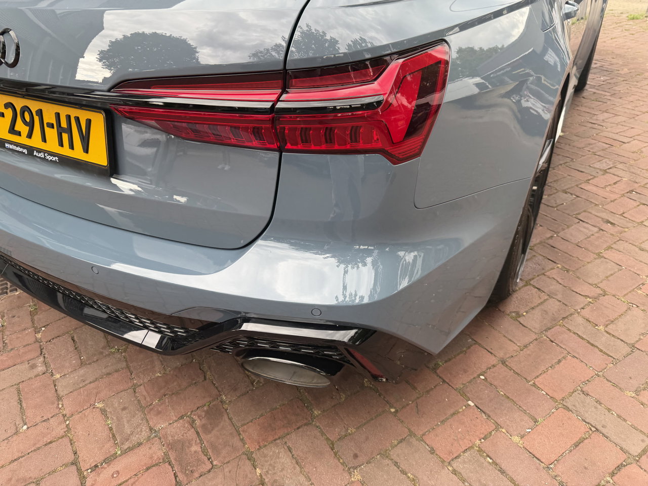 Audi RS6