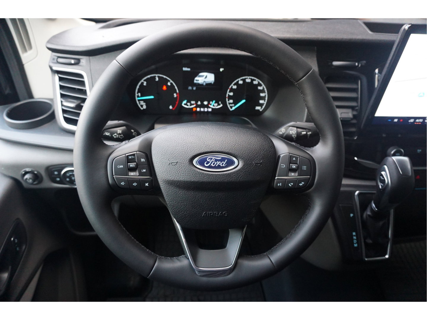 Ford Transit 350L 130PK L3H2 Trend AUT BPM VRIJ!! Clima, 12" Sync 4 Navi, 270º deur, Trekhaak!! NR. 165