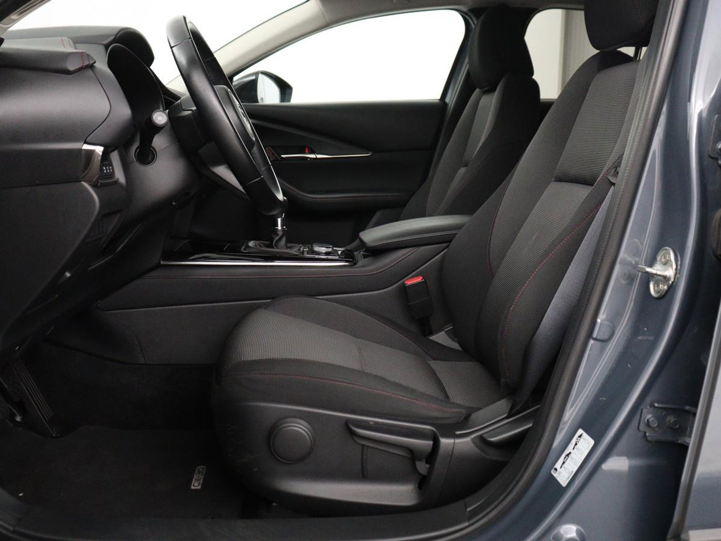 Mazda CX-30 2.0 e-SkyActiv-X M Hybrid Sportive | Stoelverwarming | Head-up | Adaptive cruise | BOSE sound | Carplay | Camera | Park assist |