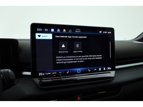 Volkswagen T-Roc 1.5 eTsi R-Line | Pano | IQ Light | Adapt. Cruise | Trekhaak | Camera | Stoel- Stuurverw. | CarPlay |