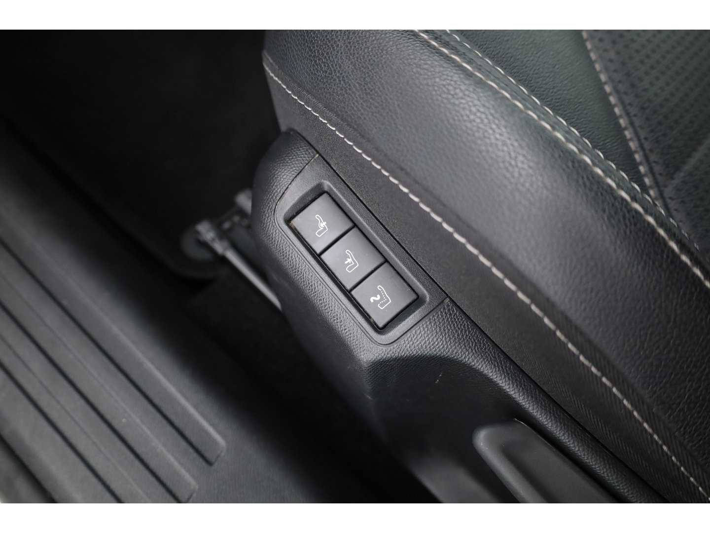 Opel Mokka 1.2 Turbo GS Line | RIJKLAAR!! | Dig. Cockpit | Adapt. Cruise | Leder | Stoelverw. | Camera | Keyless | 18''