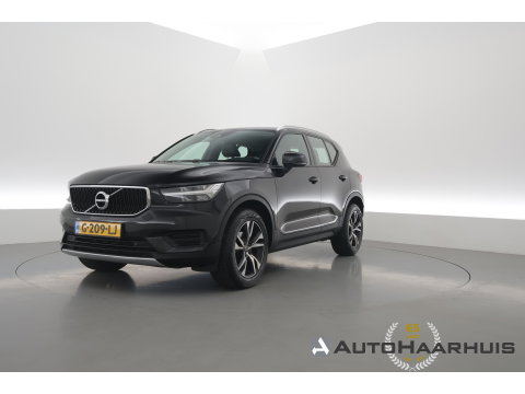 Volvo XC40 1.5 T3 Momentum Pro | RIJKLAAR!! | Cruise Contr. | Trekhaak | Camera | All Season | Apple CarPlay | Navi