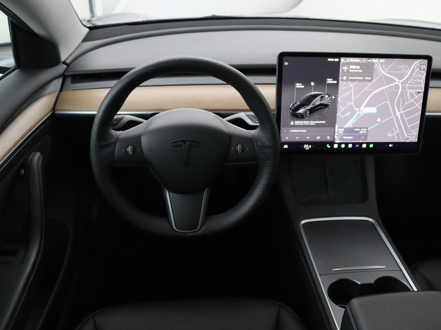 Tesla Model 3 Long Range AWD 75 kWh | SOH 88,8% | Panoramadak | Leder | Memory | Stuur/stoel verwarming | Achterbank verwarming | Adaptive cruise | Climate control