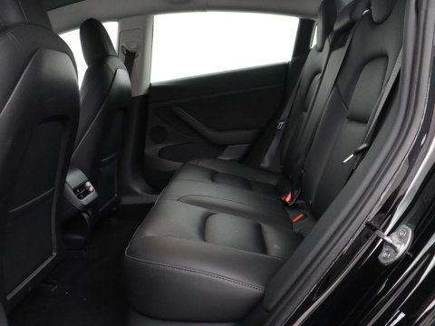Tesla Model 3 Long Range AWD 75 kWh | SOH 88,8% | Panoramadak | Leder | Memory | Stuur/stoel verwarming | Achterbank verwarming | Adaptive cruise | Climate control