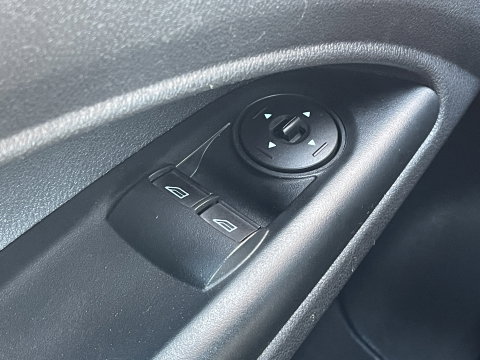 Ford Transit Connect 1.0 Ecoboost L2 Trend | Marge! | Benzine |  Airconditioning | Achteruitrij camera | Bluetooth | 3 Persoons |