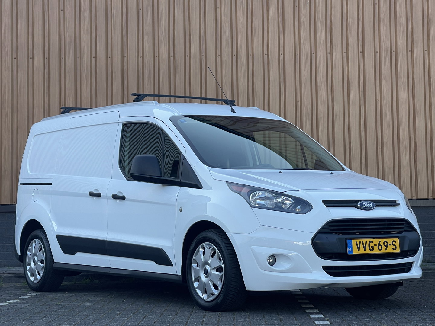 Ford Transit Connect 1.0 Ecoboost L2 Trend | Marge! | Benzine |  Airconditioning | Achteruitrij camera | Bluetooth | 3 Persoons |
