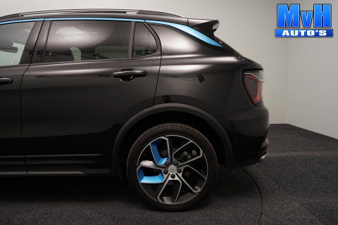 Lynk & Co 01 1.5 PHEV|TREKHAAK|360°CAM|PANO|262PK