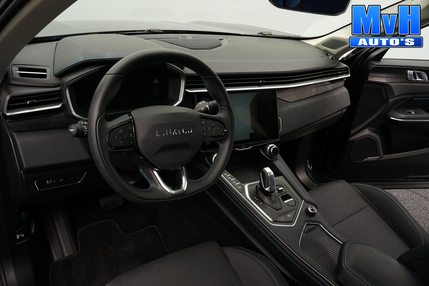 Lynk & Co 01 1.5 PHEV|TREKHAAK|360°CAM|PANO|262PK
