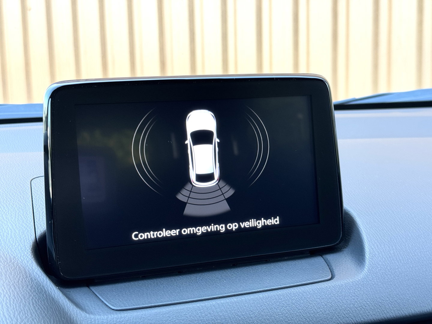 Mazda CX-3 2.0 SkyActiv-G 121 Sportive | Cruise Control | Parkeersensoren Achter | Apple Carplay | Android Auto |Stoelverwarming | Navigatie | 18" Lichtmetaal | Airconditioning