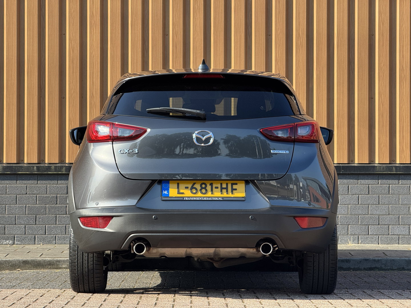 Mazda CX-3 2.0 SkyActiv-G 121 Sportive | Cruise Control | Parkeersensoren Achter | Apple Carplay | Android Auto |Stoelverwarming | Navigatie | 18" Lichtmetaal | Airconditioning