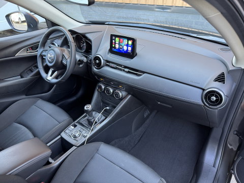 Mazda CX-3 2.0 SkyActiv-G 121 Sportive | Cruise Control | Parkeersensoren Achter | Apple Carplay | Android Auto |Stoelverwarming | Navigatie | 18" Lichtmetaal | Airconditioning
