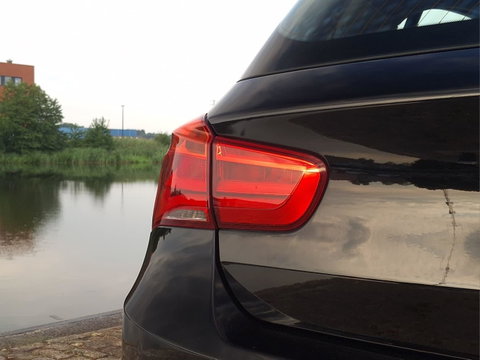 BMW 1 Serie 118i High Executive Sport | AUT | STOELVERW. | TREKHAAK AFNEEMBAAR | LMV