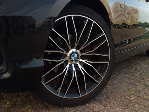 BMW 1 Serie 118i High Executive Sport | AUT | STOELVERW. | TREKHAAK AFNEEMBAAR | LMV