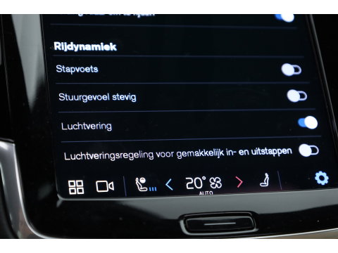 Volvo XC90 2.0 T8 Recharge AWD Ultimate Bright | Luchtvering | Massage | 360 camera | Bowers & Wilkins | Head-up |