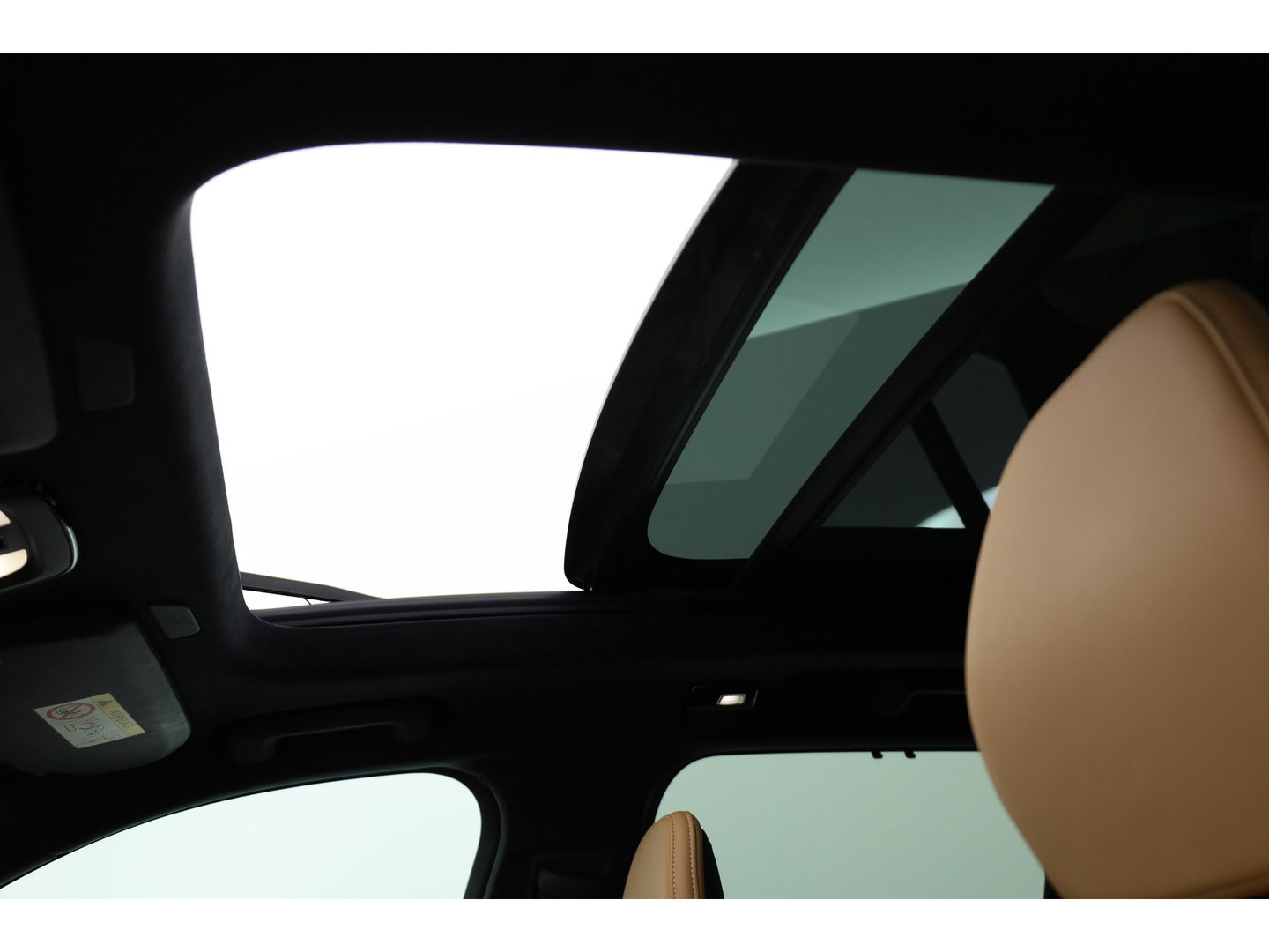 Volvo XC90 2.0 T8 Recharge AWD Ultimate Bright | Luchtvering | Massage | 360 camera | Bowers & Wilkins | Head-up |