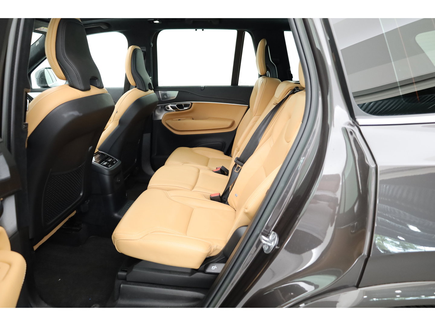 Volvo XC90 2.0 T8 Recharge AWD Ultimate Bright | Luchtvering | Massage | 360 camera | Bowers & Wilkins | Head-up |