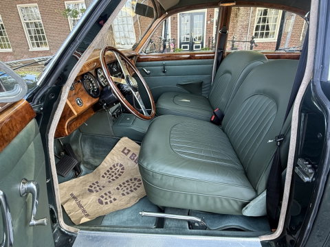 Jaguar MK2 3.8L 228PK automaat / gerestaureerd