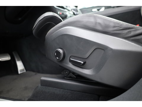 Volvo XC60 2.0 T5 R-Design | Rijklaar | Pano-dak | Trekhaak 2300kg | Head-up | Harman/  Kardon |  ACC | Blis | Camera |