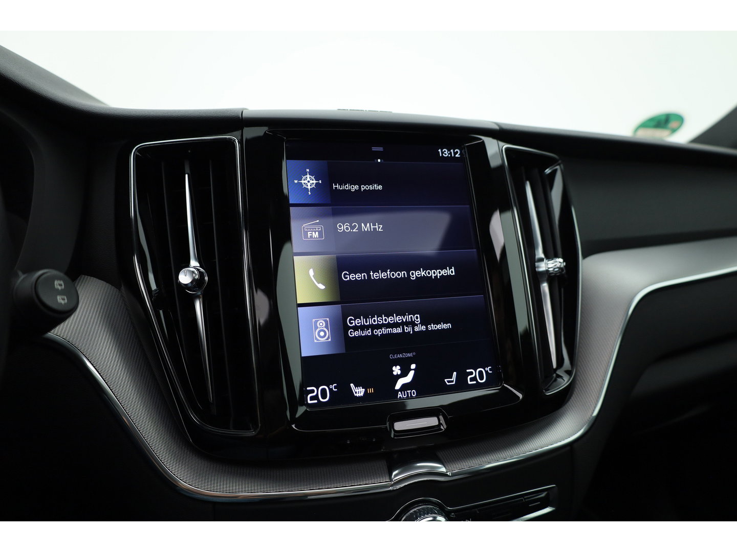 Volvo XC60 2.0 T5 R-Design | Rijklaar | Pano-dak | Trekhaak 2300kg | Head-up | Harman/  Kardon |  ACC | Blis | Camera |
