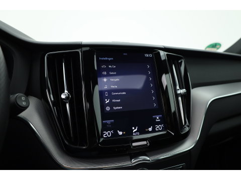 Volvo XC60 2.0 T5 R-Design | Rijklaar | Pano-dak | Trekhaak 2300kg | Head-up | Harman/  Kardon |  ACC | Blis | Camera |