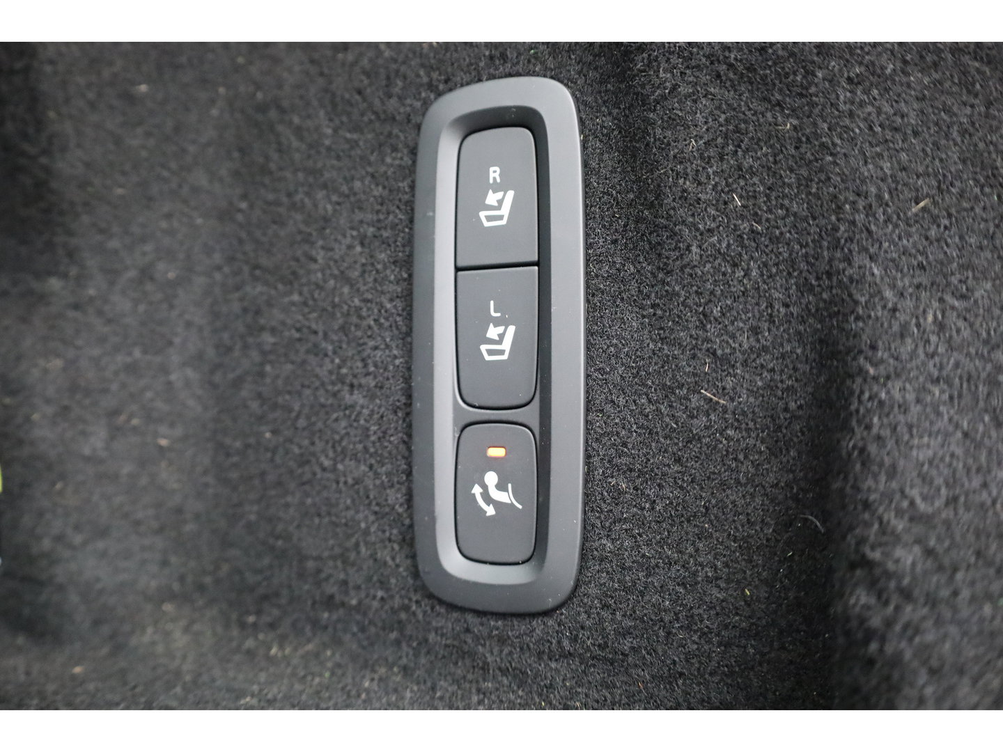 Volvo XC60 2.0 T5 R-Design | Rijklaar | Pano-dak | Trekhaak 2300kg | Head-up | Harman/  Kardon |  ACC | Blis | Camera |