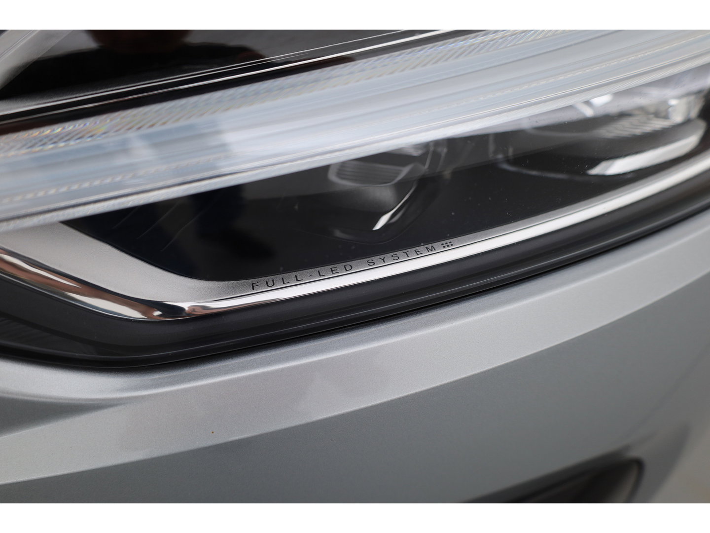 Volvo XC60 2.0 T5 R-Design | Rijklaar | Pano-dak | Trekhaak 2300kg | Head-up | Harman/  Kardon |  ACC | Blis | Camera |