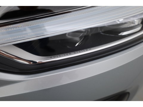 Volvo XC60 2.0 T5 R-Design | Rijklaar | Pano-dak | Trekhaak 2300kg | Head-up | Harman/  Kardon |  ACC | Blis | Camera |