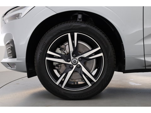 Volvo XC60 2.0 T5 R-Design | Rijklaar | Pano-dak | Trekhaak 2300kg | Head-up | Harman/  Kardon |  ACC | Blis | Camera |