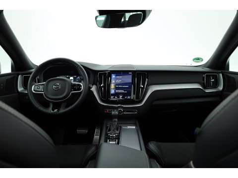 Volvo XC60 2.0 T5 R-Design | Rijklaar | Pano-dak | Trekhaak 2300kg | Head-up | Harman/  Kardon |  ACC | Blis | Camera |