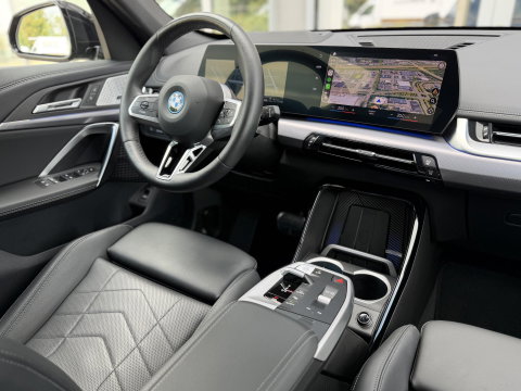 BMW X1 xDrive25e M-Sport |Pano|H/K|Leer|Innovation|360Cam|HUD|19"