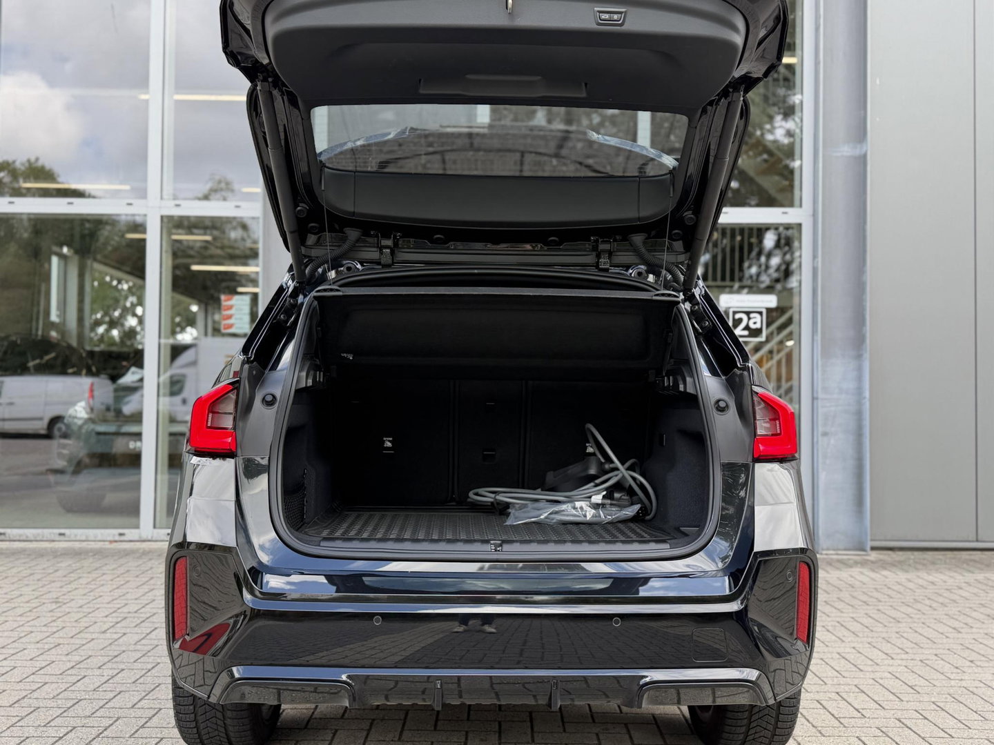 BMW X1 xDrive25e M-Sport |Pano|H/K|Leer|Innovation|360Cam|HUD|19"