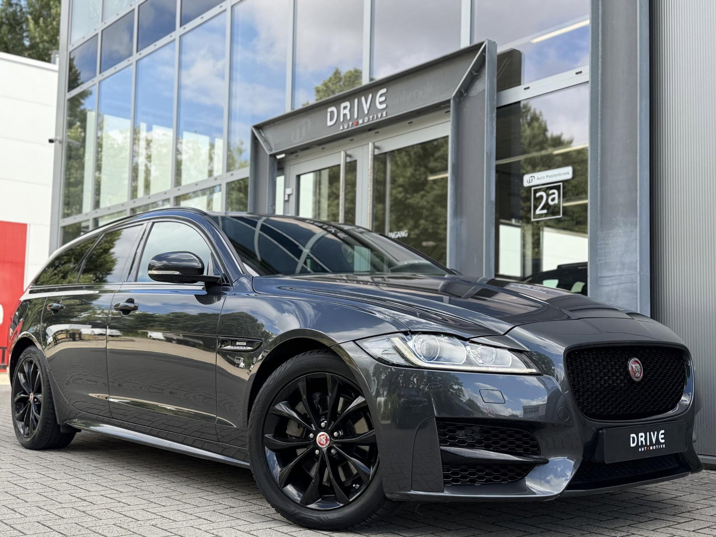 Jaguar XF Sportbrake 2.0t 250PK Chequered Flag |Pano|Leder