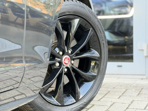 Jaguar XF Sportbrake 2.0t 250PK Chequered Flag |Pano|Leder