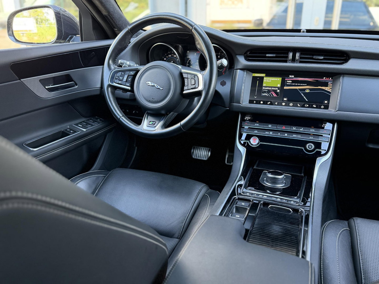 Jaguar XF Sportbrake 2.0t 250PK Chequered Flag |Pano|Leder