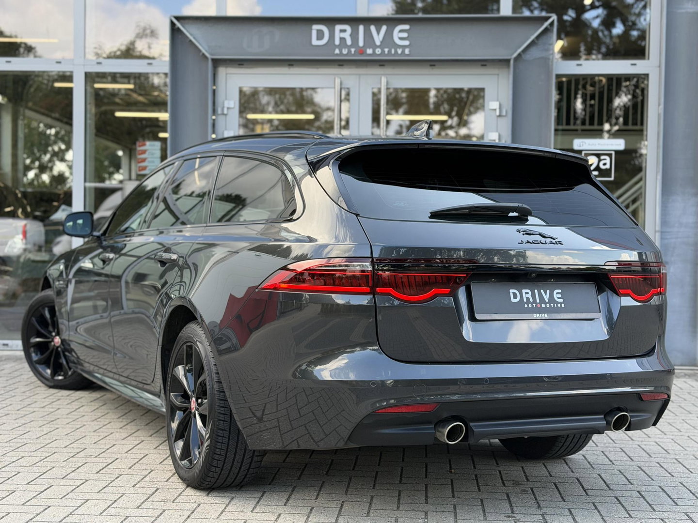 Jaguar XF Sportbrake 2.0t 250PK Chequered Flag |Pano|Leder