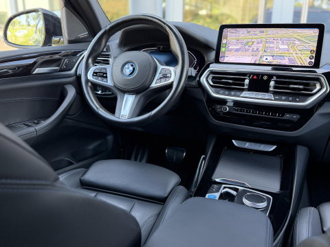 BMW iX3 High Executive 80 kWh M-Sport |Pano|H/K|Laser|360Cam|20"|SOH96%|SOPHISTOGRAU