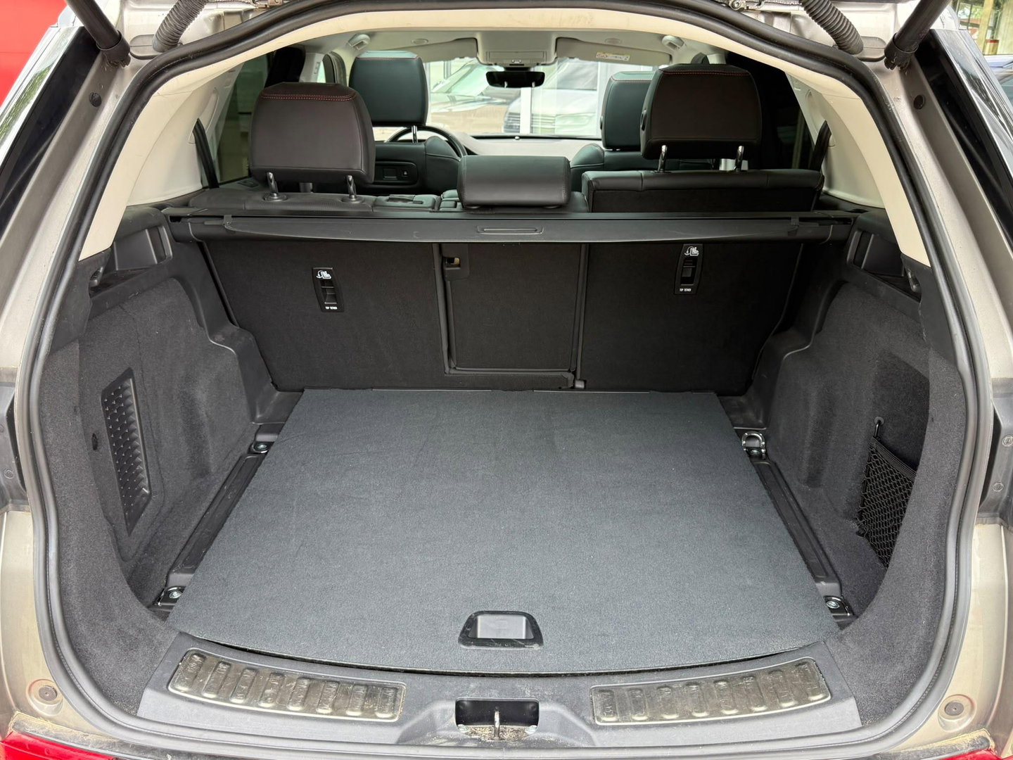 Land Rover Discovery Sport P300e 1.5 R-Dynamic HSE |Pano|ACC|Ventilatie|Winter|Meridian|Sfeer|El.Trekhaak|Silicon Premium
