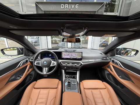 BMW i4 M50 High Ex 544 PK M-Sport Pro |Carbon in/exterieur|Pano|Laser|H/K|M-seats|20"|Trekhaak