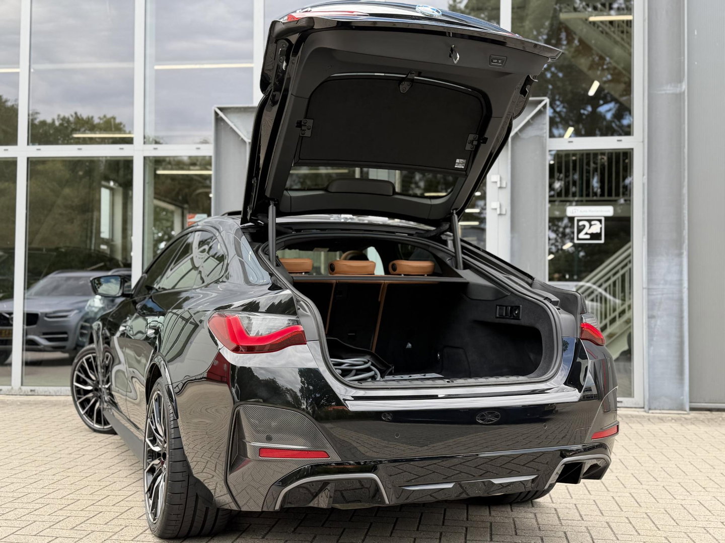 BMW i4 M50 High Ex 544 PK M-Sport Pro |Carbon in/exterieur|Pano|Laser|H/K|M-seats|20"|Trekhaak