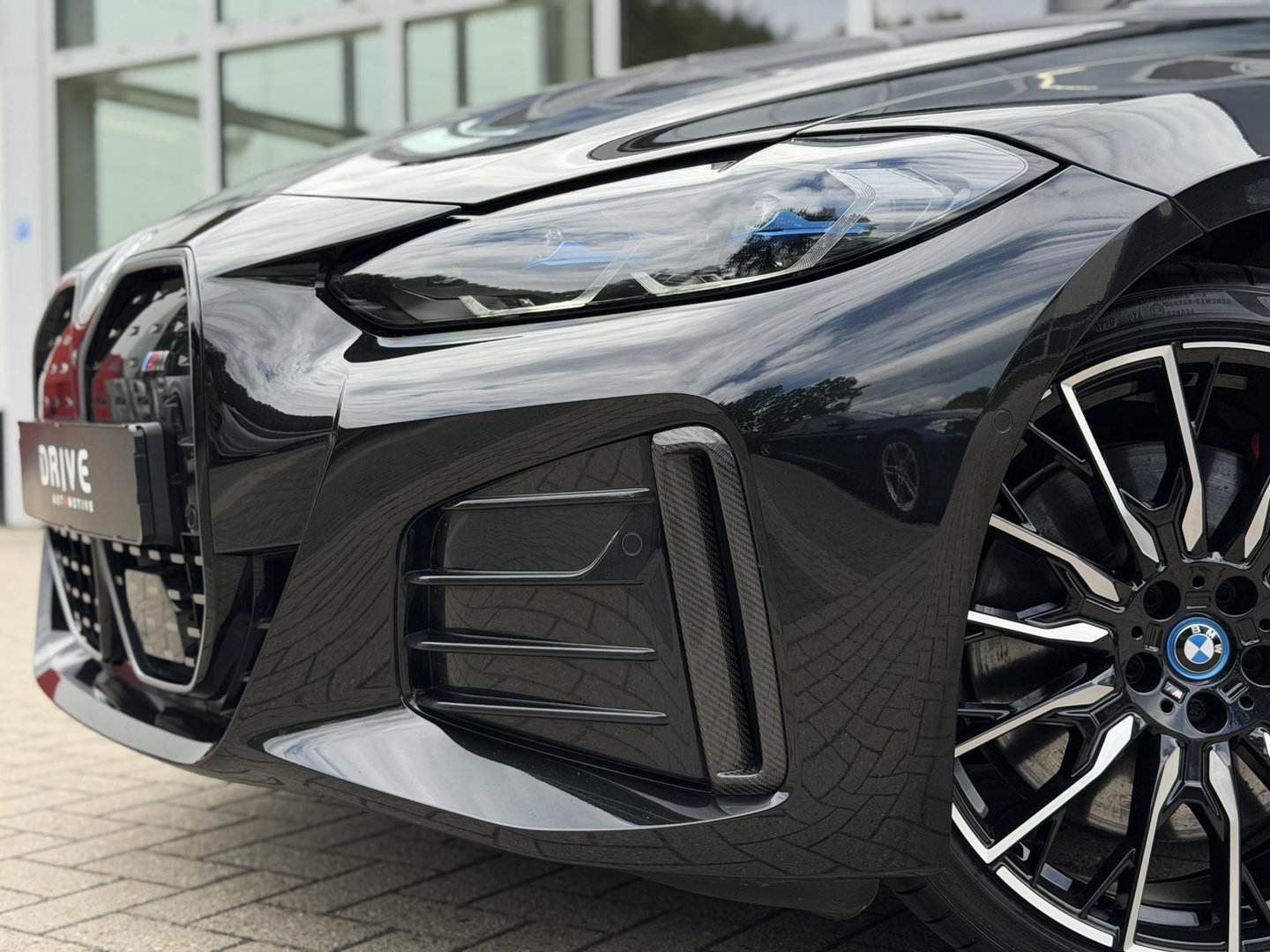 BMW i4 M50 High Ex 544 PK M-Sport Pro |Carbon in/exterieur|Pano|Laser|H/K|M-seats|20"|Trekhaak