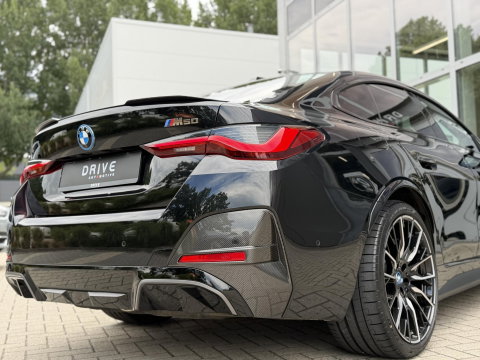 BMW i4 M50 High Ex 544 PK M-Sport Pro |Carbon in/exterieur|Pano|Laser|H/K|M-seats|20"|Trekhaak